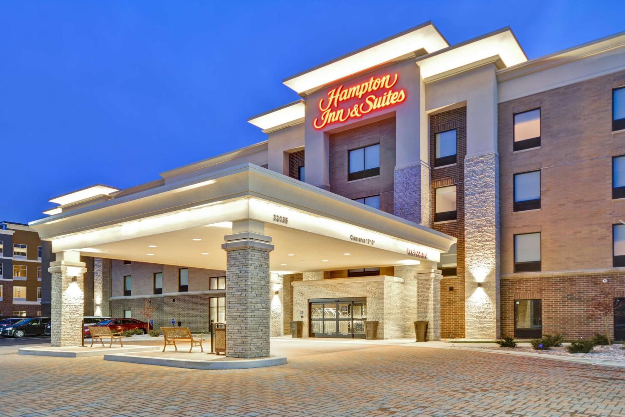 Hampton Inn&Suites Detroit/Warren Exterior foto