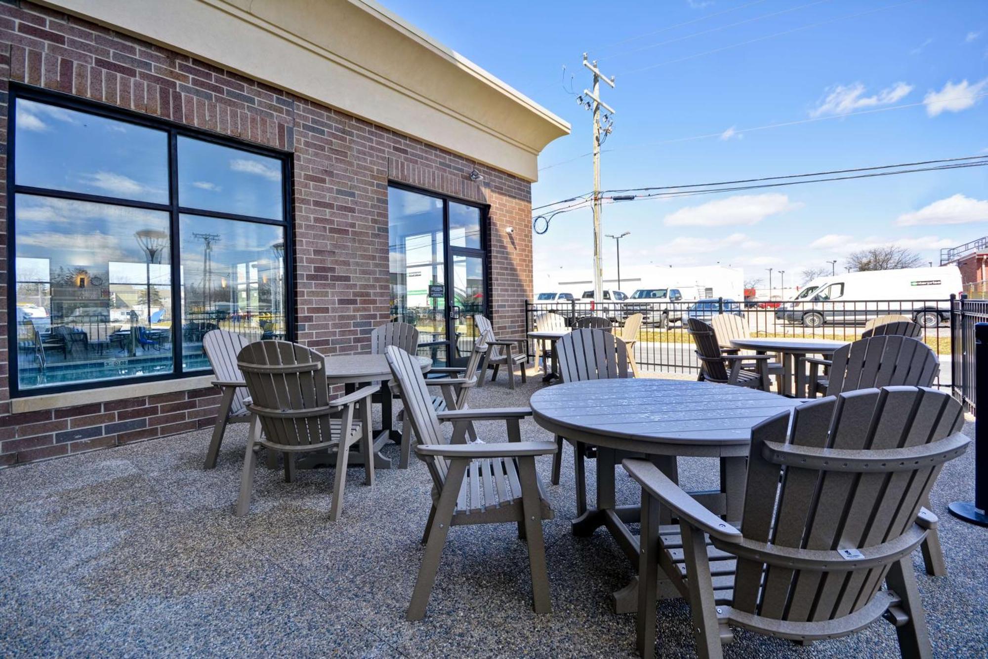 Hampton Inn&Suites Detroit/Warren Exterior foto